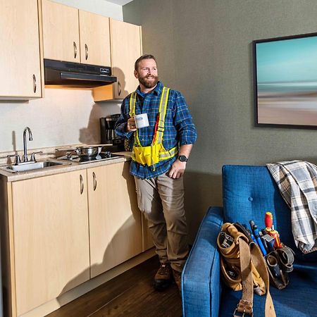 Accent Inns Vancouver Airport Ричмънд Екстериор снимка