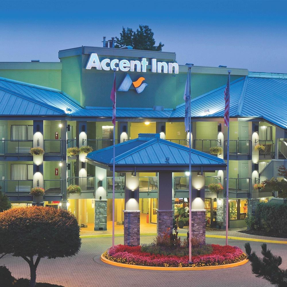 Accent Inns Vancouver Airport Ричмънд Екстериор снимка