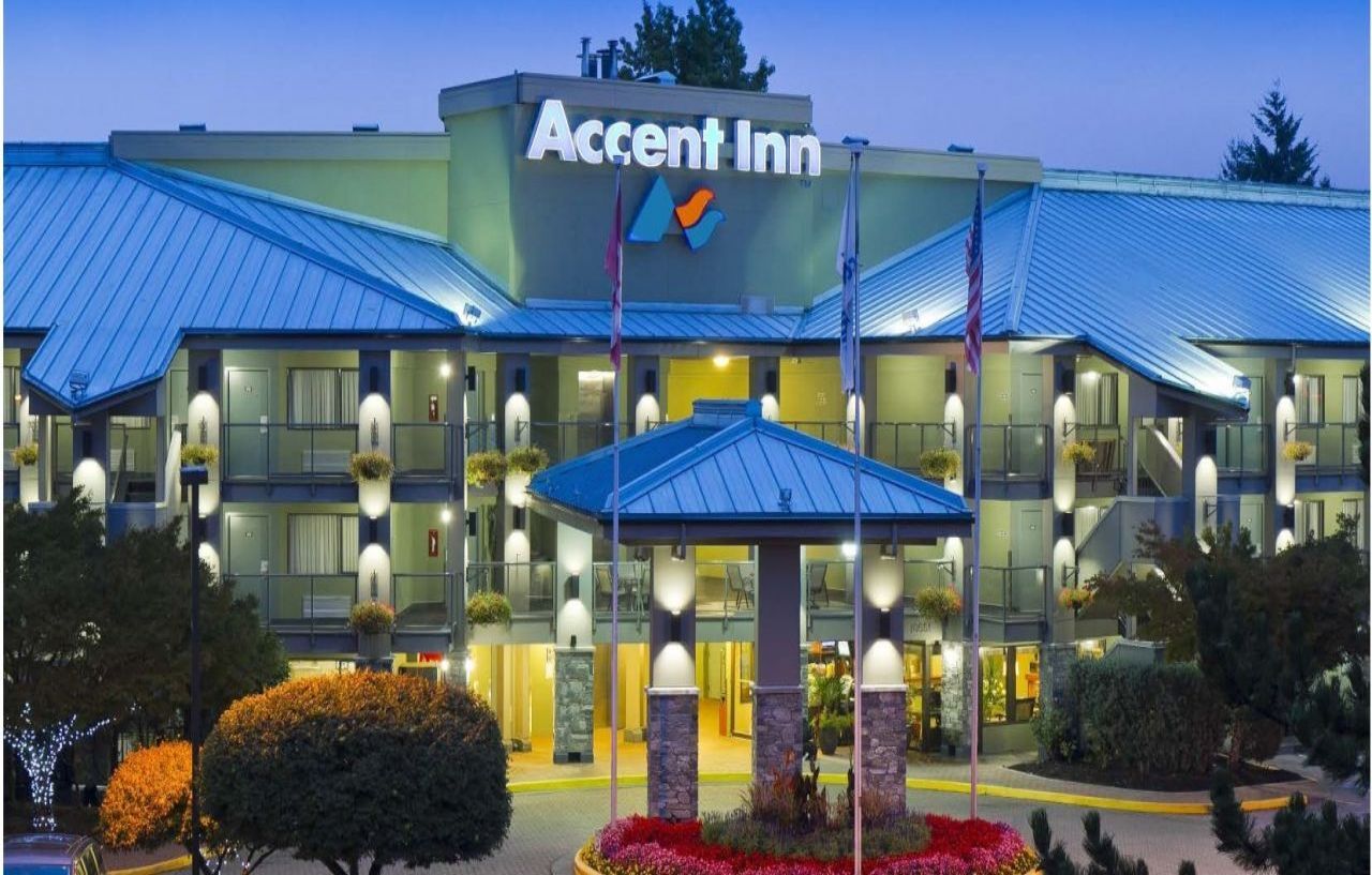Accent Inns Vancouver Airport Ричмънд Екстериор снимка