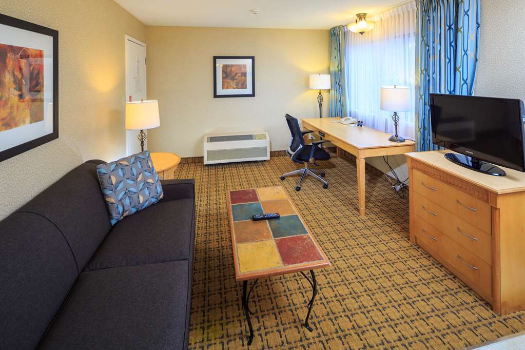 Accent Inns Vancouver Airport Ричмънд Стая снимка