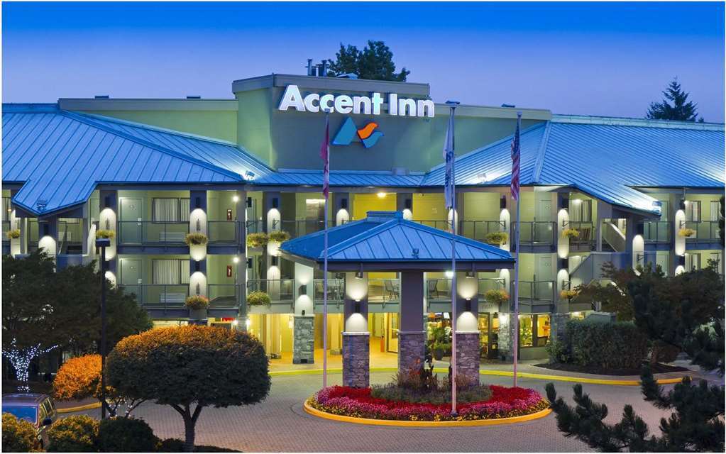 Accent Inns Vancouver Airport Ричмънд Екстериор снимка